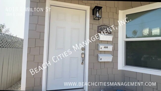 Building Photo - 4018 E Wilton St