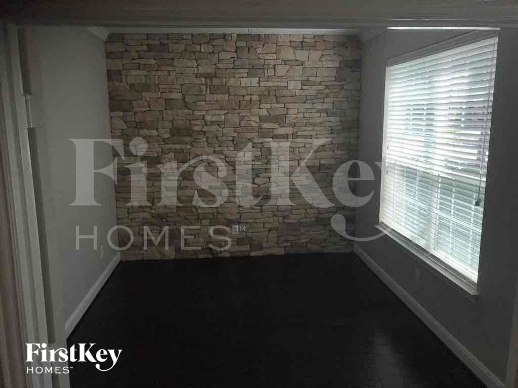 Building Photo - 14623 Castle Cove Ln