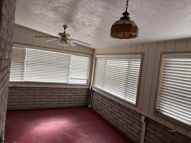 Building Photo - 176 S 100 E