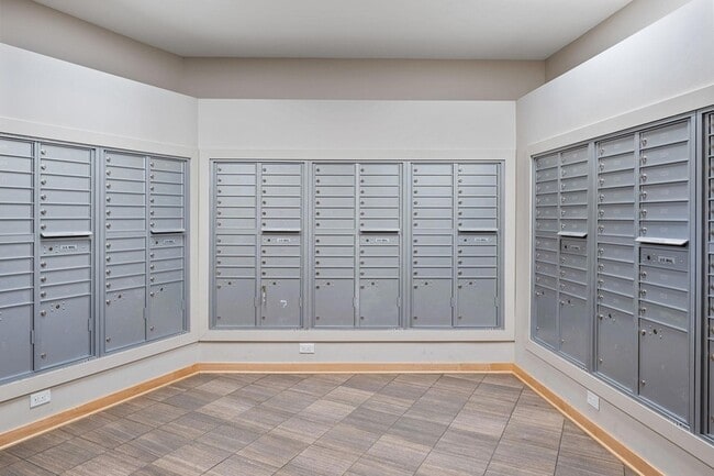 Building Photo - 1120 S 2nd St