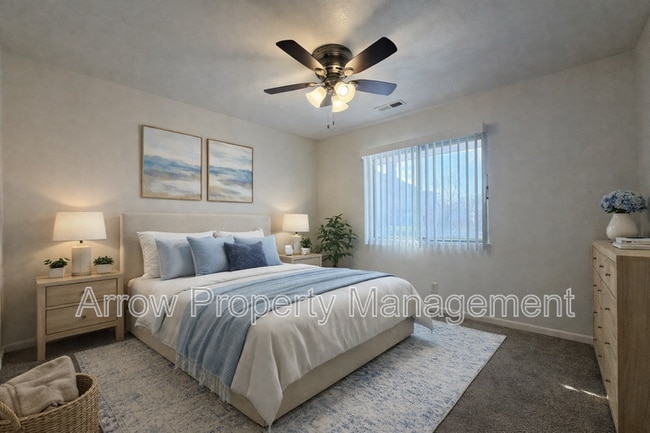 Building Photo - 2000 Washington St