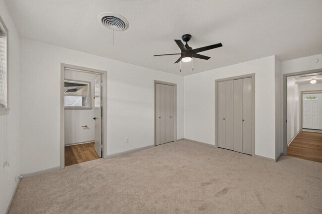 Building Photo - 1705 Eldon St