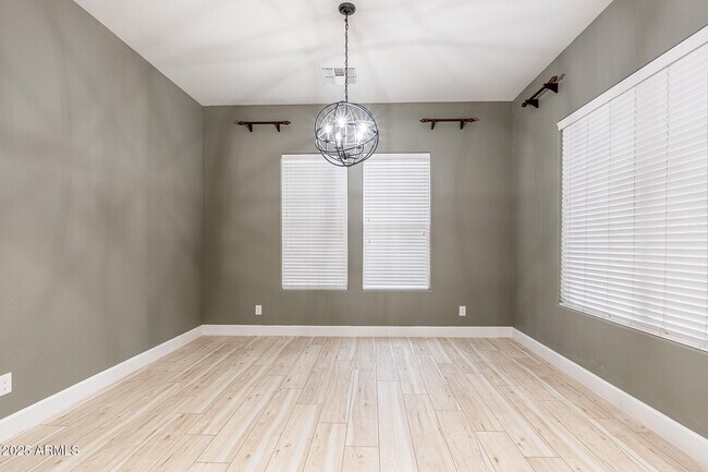 Building Photo - 173 S 172nd Dr