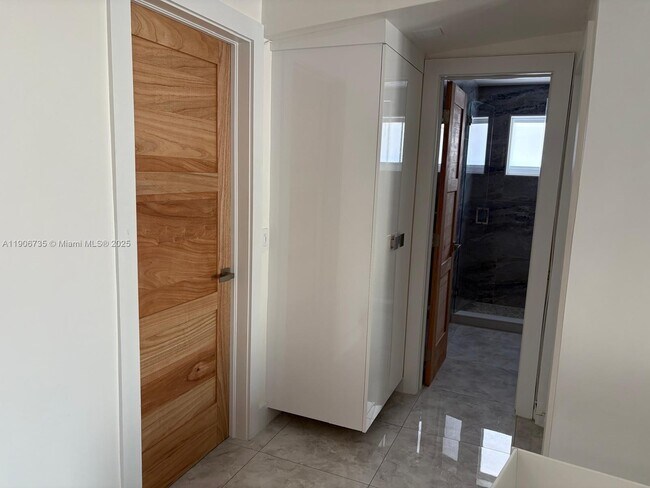 Building Photo - 13847 Jackson St