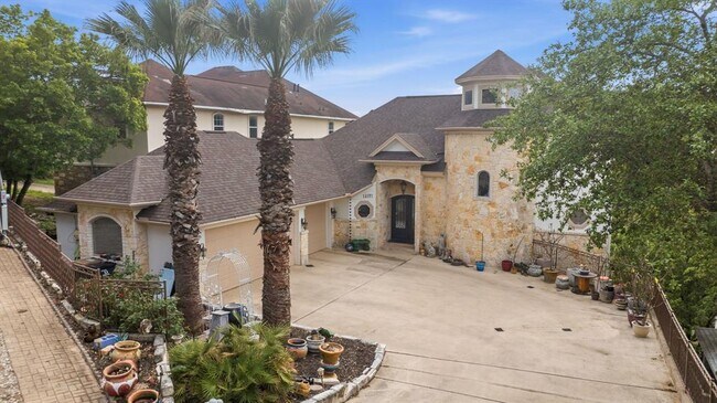 Building Photo - 14121 Farm to Market Rd 2769