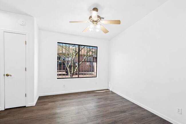 Building Photo - 3680 W Ostler St