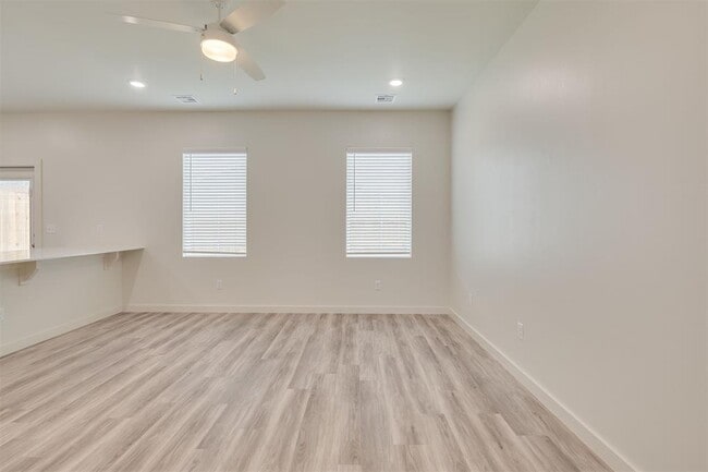 Building Photo - 8909 NW 109th St