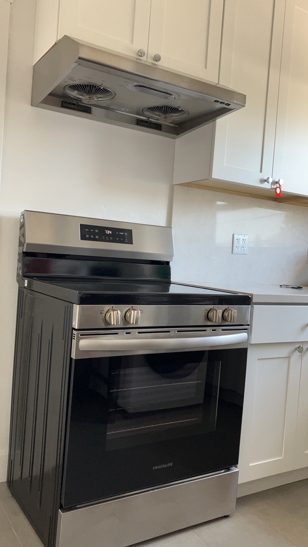 New Range ( stove) - 2329 Parker St