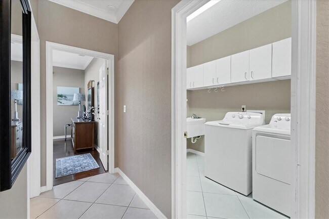 Building Photo - 165 Padova Way