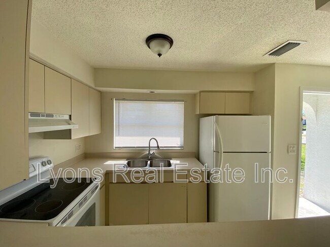 Building Photo - 431 Hancock Bridge Pkwy