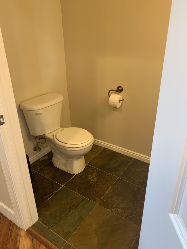 Building Photo - 5 S 500 W