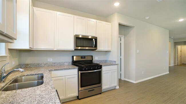 Building Photo - 25463 Northpark Lake Dr