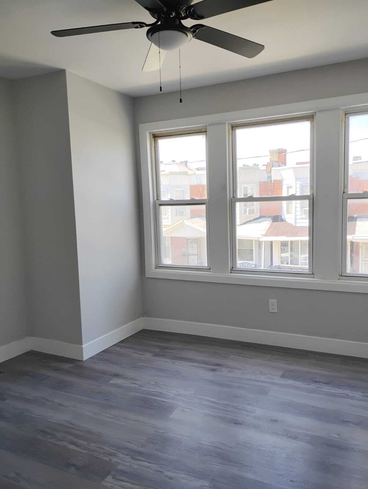 Building Photo - 527 S Redfield St