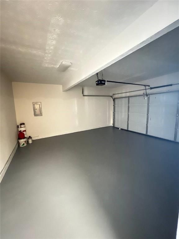 Building Photo - 1418 Brookside Manor Ct