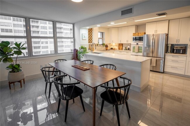 Building Photo - 2750 NE 183rd St