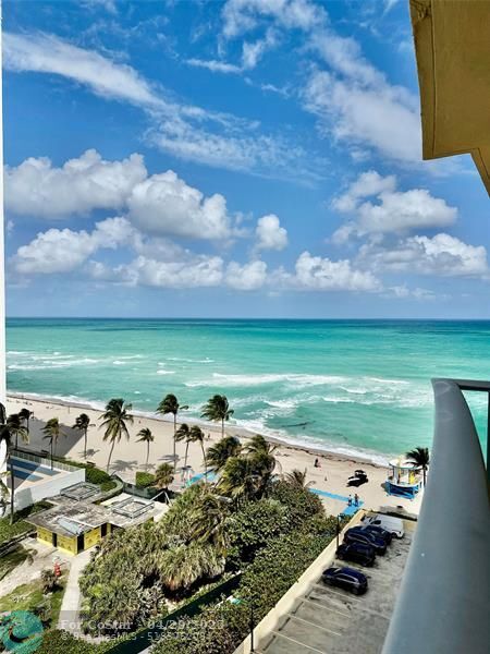 Building Photo - 2501 S Ocean Dr