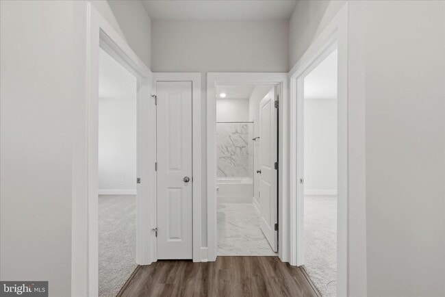 Building Photo - 115 Trellis View Ln