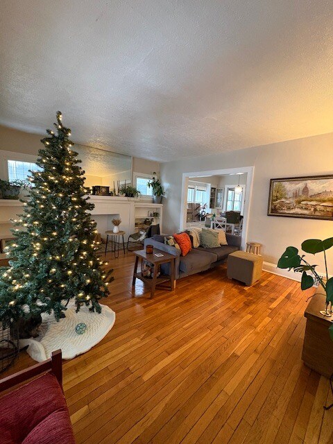 Building Photo - 2172 Edgewood Rd