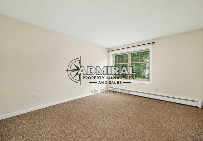 Building Photo - 65 Woodland Green
