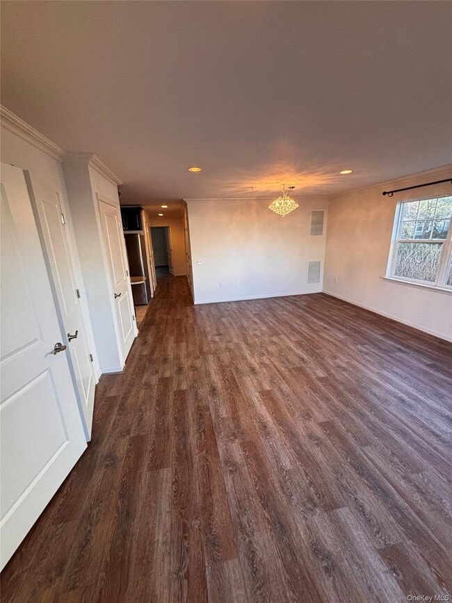 Building Photo - 127 Weatherby Ln