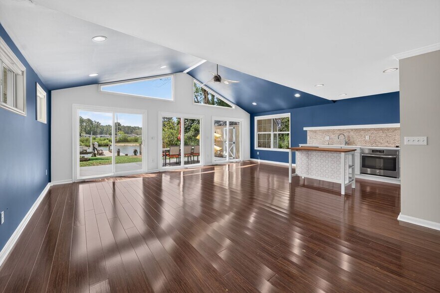 Building Photo - 1035 Chester River Dr