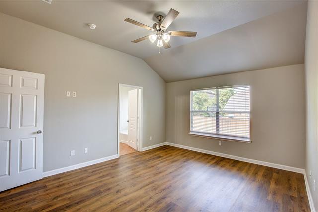 Building Photo - 12125 Tacoma Ridge Dr