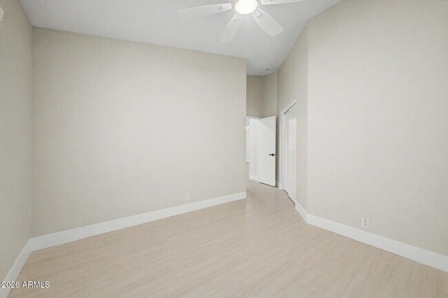 Building Photo - 1439 E Flint St