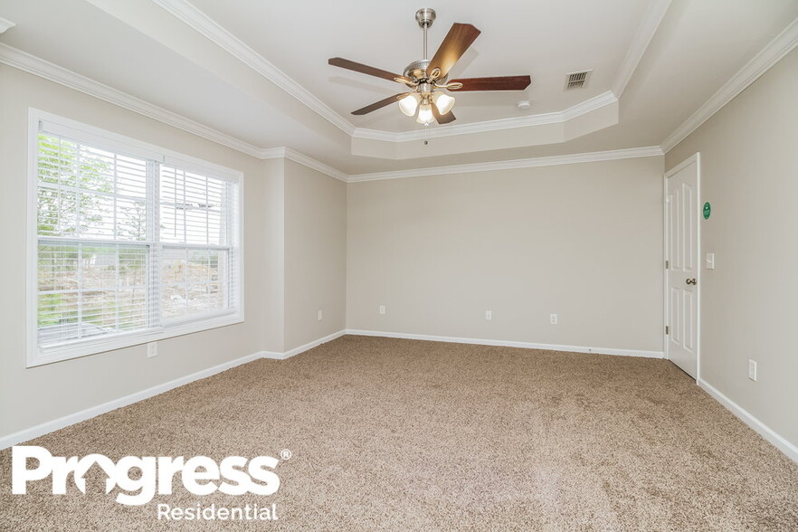 Building Photo - 1476 Priestshore Bay