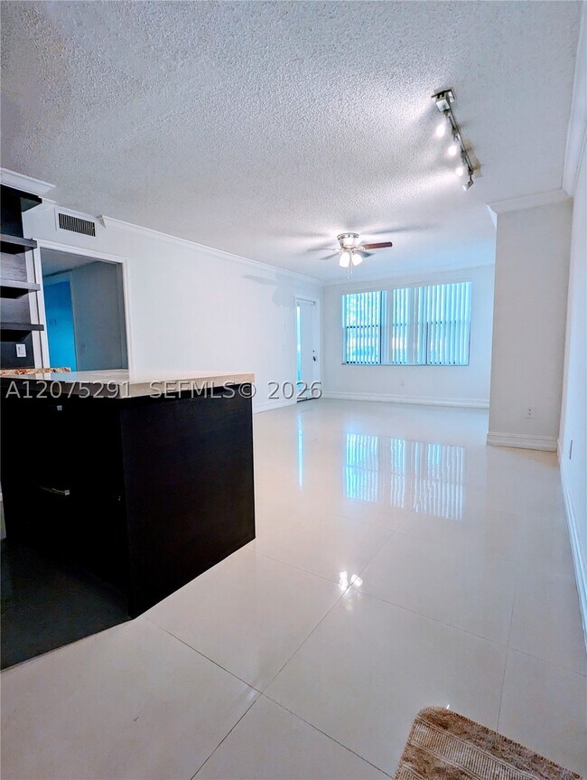 Building Photo - 4561 W McNab Rd