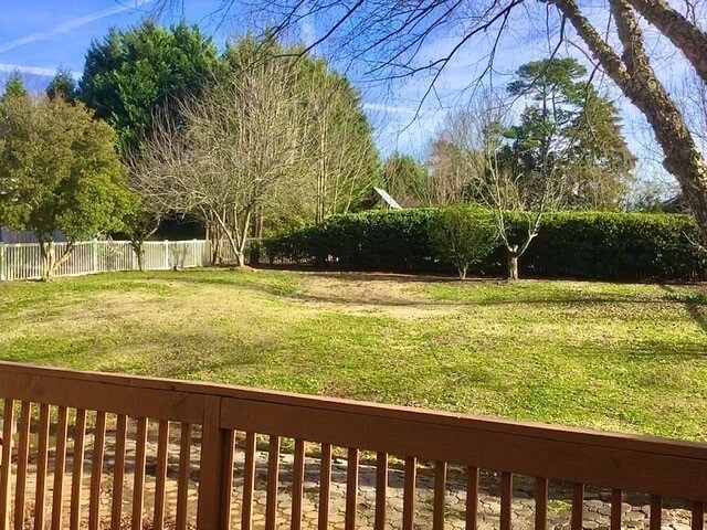 Building Photo - 4304 Southern Oak Dr