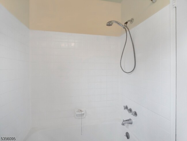Building Photo - 2467 NJ-10