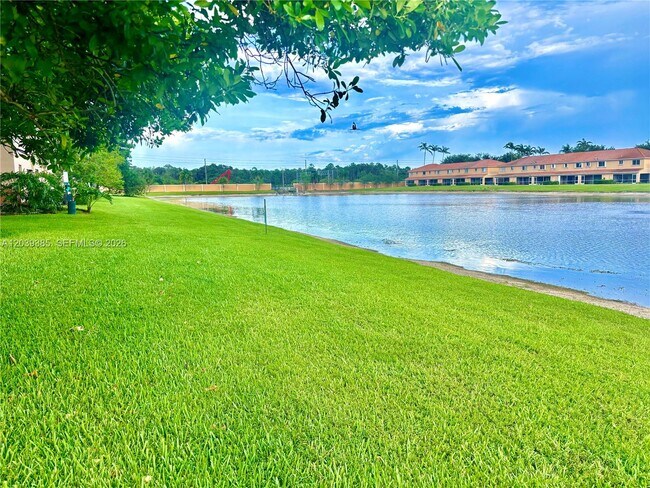 Building Photo - 3486 Briar Bay Blvd