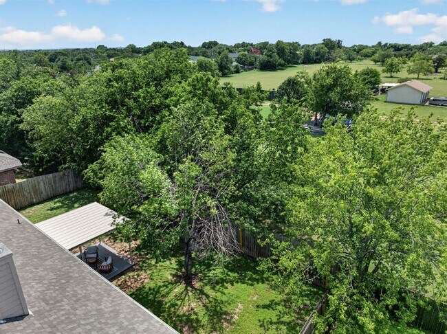 Building Photo - 1612 Zunker Cove