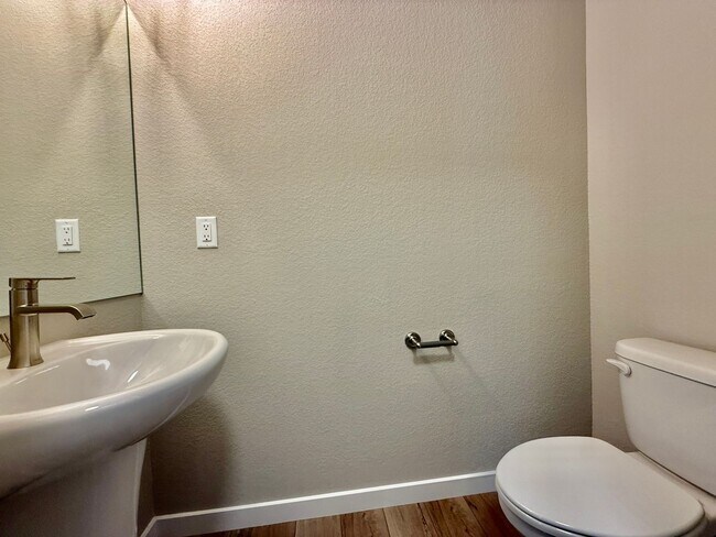 Building Photo - 5217 Palomino Ranch Point
