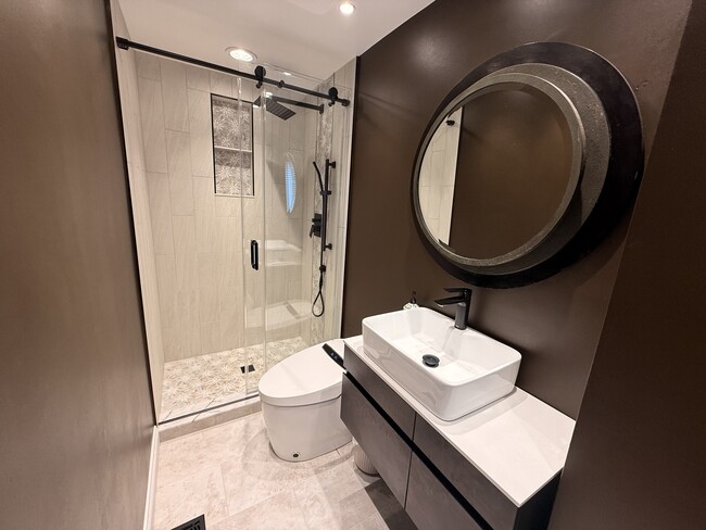 Building Photo - 19013 Quail Valley Blvd