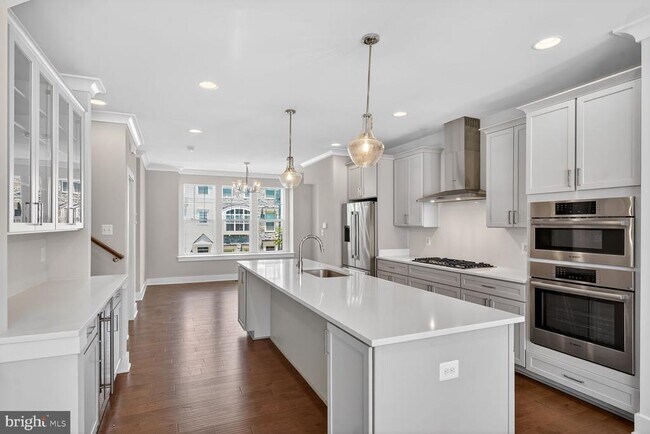 Building Photo - 5128 Ridgeview Retreat Dr