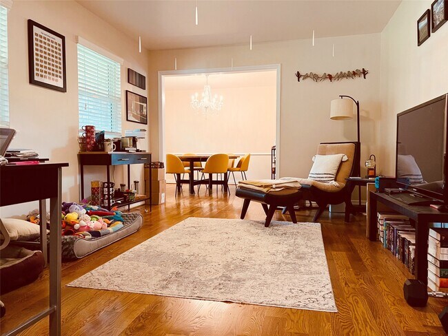 Building Photo - 5118 Lymbar Dr