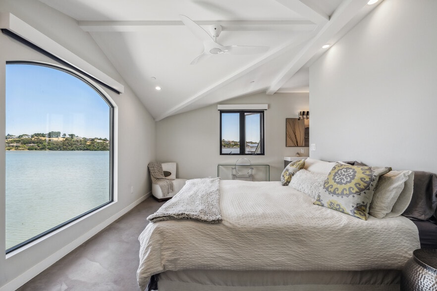 Building Photo - 15 Gate 6 1/2 Rd