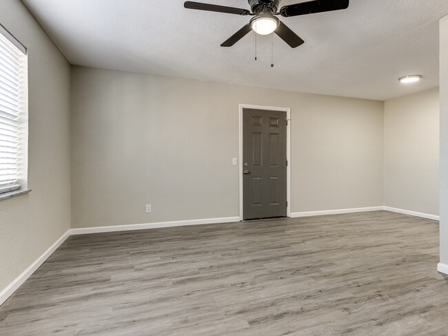 Interior Photo - Aspen Way Apartments