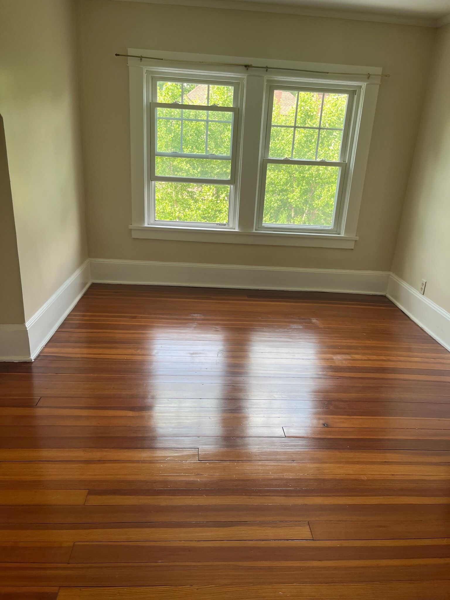 Office/Bedroom - 740 Prospect Ave