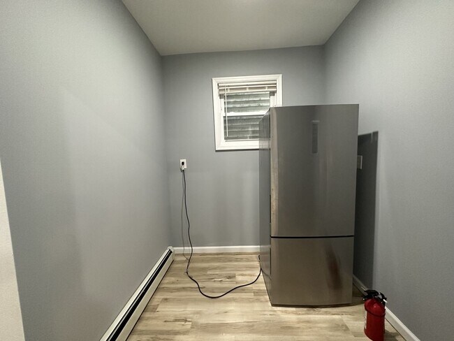 Building Photo - 212 Inslee Pl, Elizabeth NJ