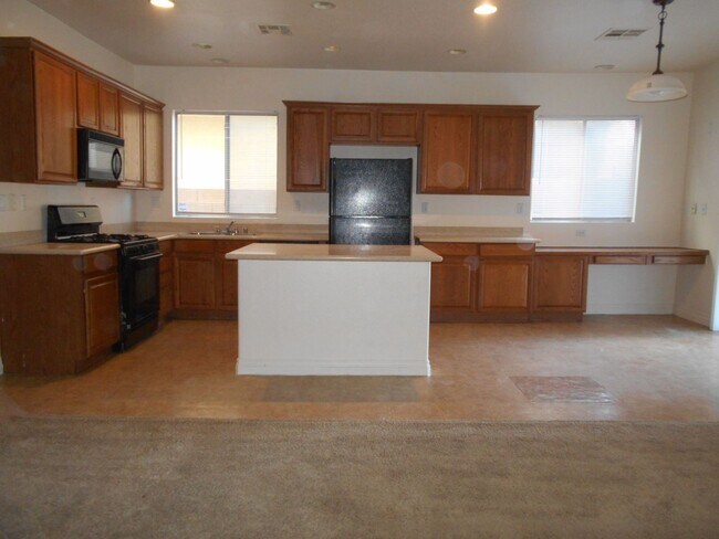Building Photo - Stunning 4 Bedroom Home in North Las Vegas!