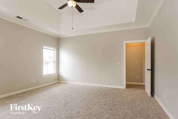 Building Photo - 604 Round Rd