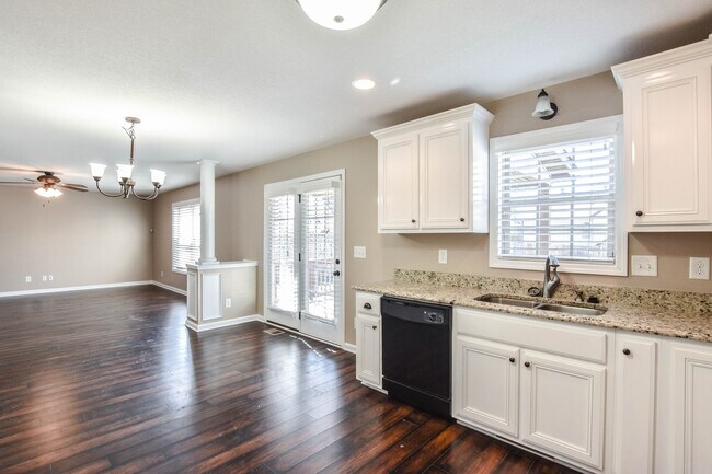 Building Photo - Pet Friendly in Fox Crossing!