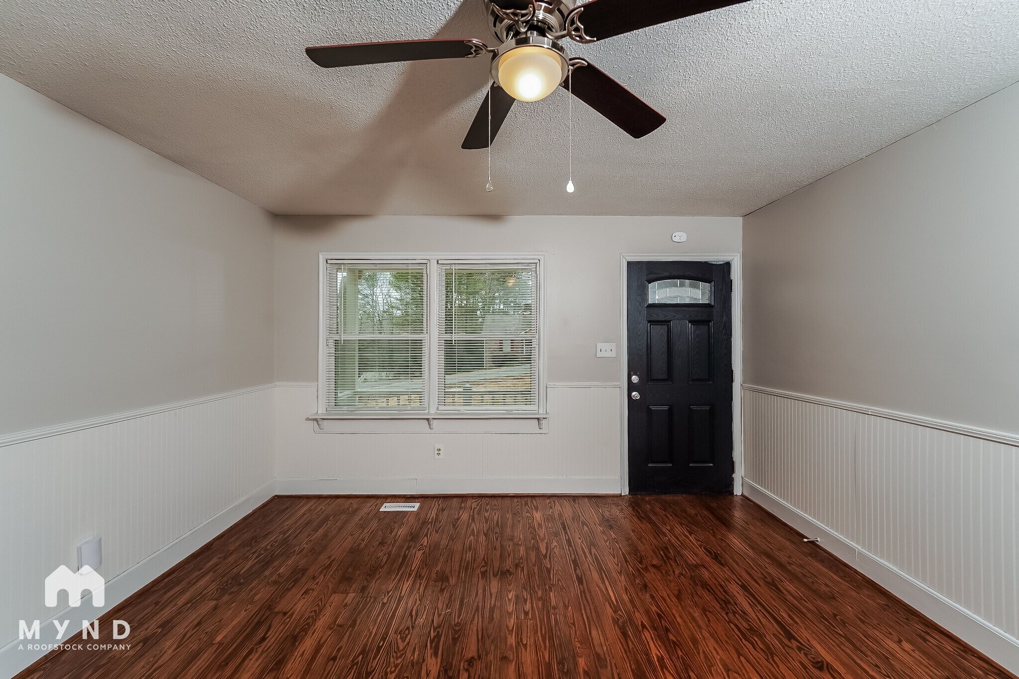 Building Photo - 6538 Mountain Heights Rd