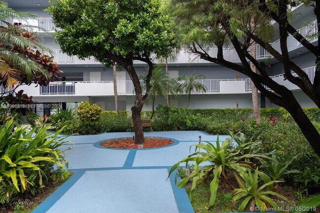 Building Photo - 8261 NW 8th St