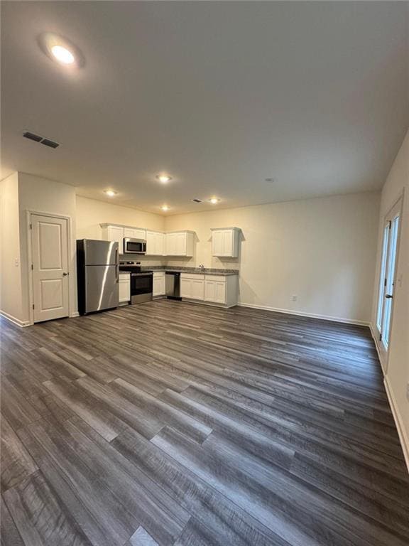 Building Photo - 87 Ingleton Dr