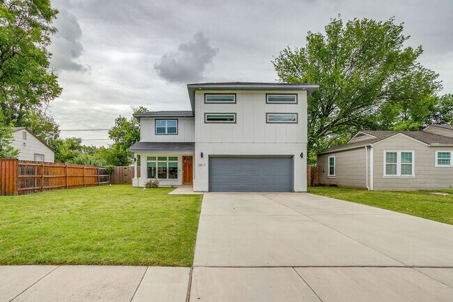 Building Photo - 3817 Winfield Ave