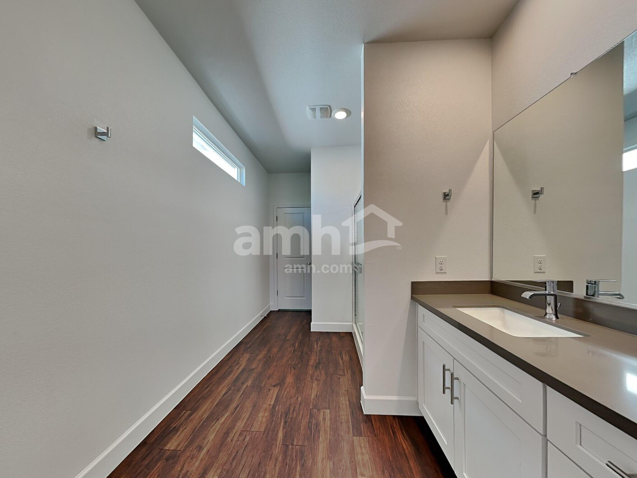 Building Photo - 6628 S 42nd Dr