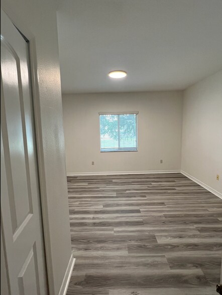 Master - 13226 Galicia St